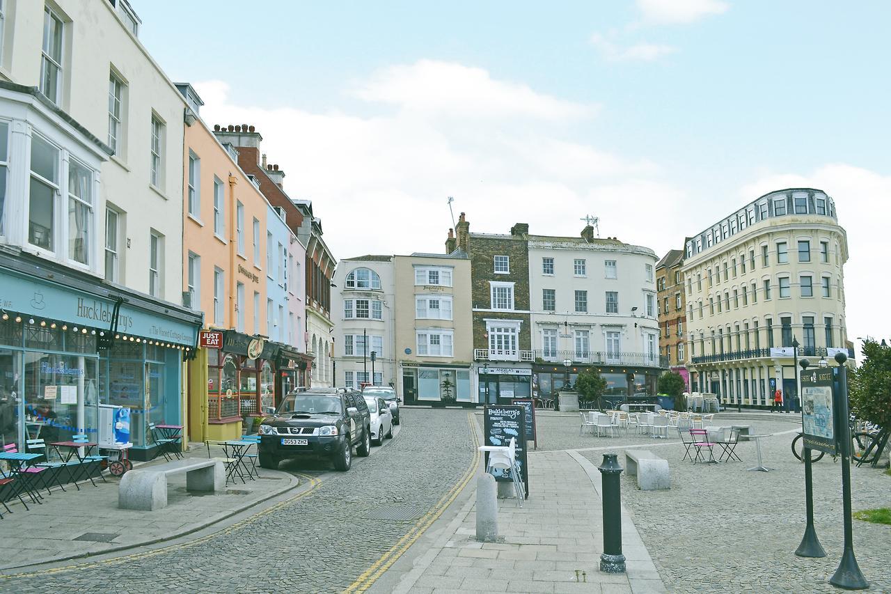 Smugglers Cottage Margate Exterior photo